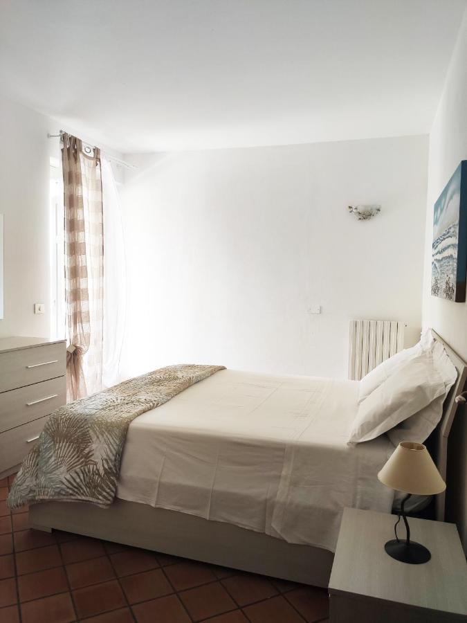 Sara Holiday Rentals บาร์โดลิโน ภายนอก รูปภาพ